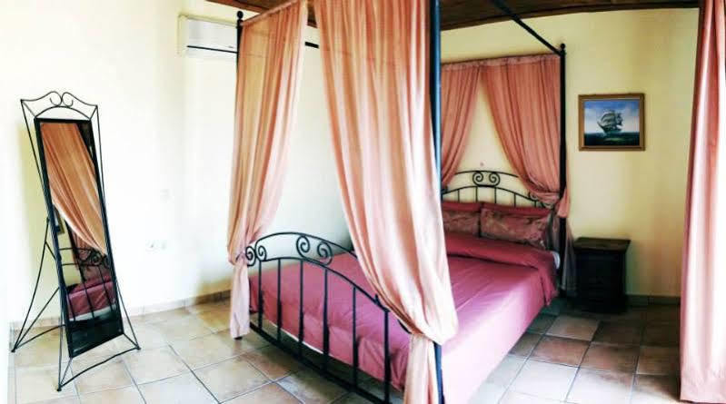 Niriides Villas Old Listing Limenas Chersonisou Exterior foto